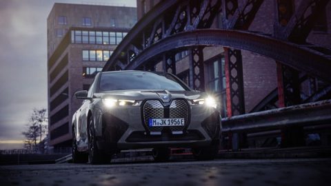 Elektrikli 2023 BMW iX M60 tanıtıldı İşte tasarımı ve özellikleri